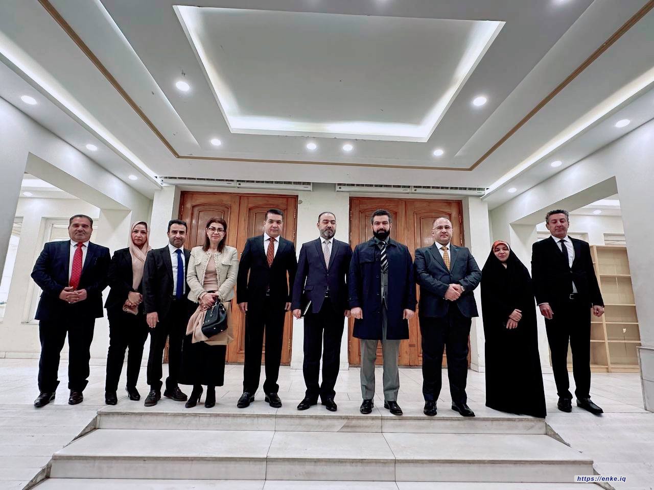 استقبال رئيسة مؤسسة إنكي للدراسات والبحوث العلوية كوثر الغرابي لرئيس  مؤسسة رؤى للتوثيق والدراسات الاستراتيجية .